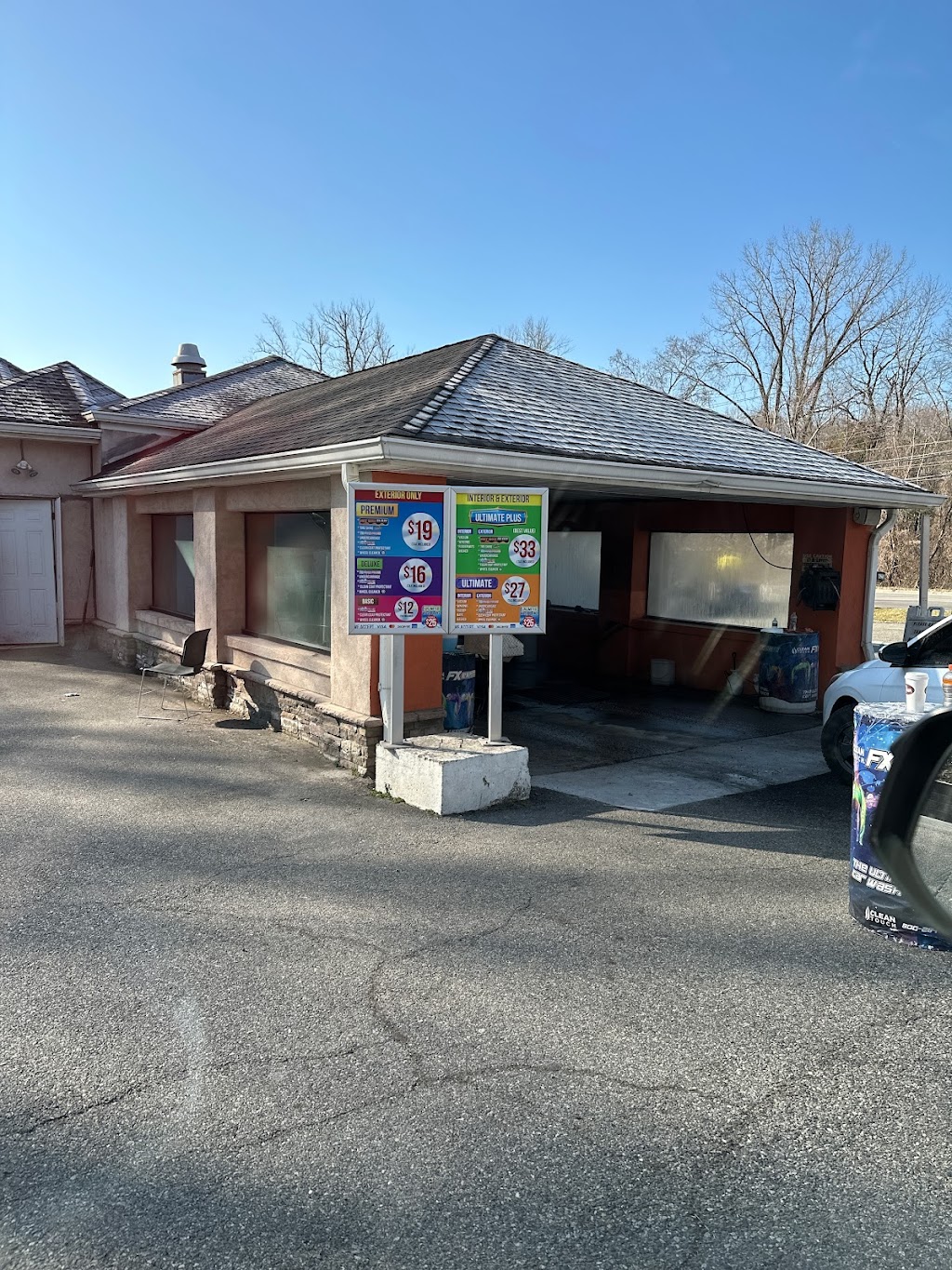 Thornwood Car Wash | 625 Marble Ave, Thornwood, NY 10594 | Phone: (914) 495-3889