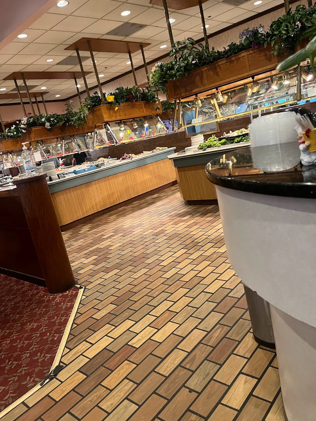 Great Moon Buffet | 2950 White Bear Ave, Maplewood, MN 55109, USA | Phone: (651) 704-9801