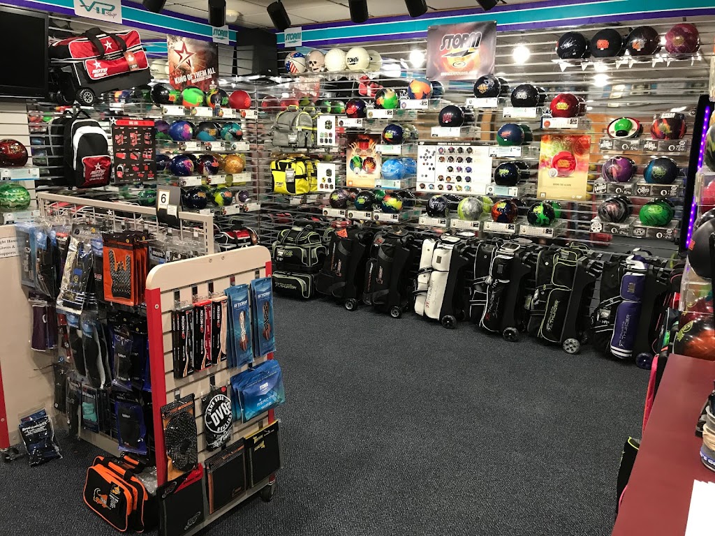 High Roller Pro Shop | 3200 Woodman Dr, Kettering, OH 45420, USA | Phone: (937) 294-2695