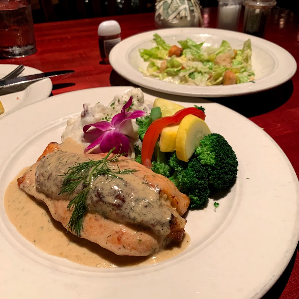 Lei Leis Bar & Grill | 57-049 Kuilima Dr, Kahuku, HI 96731, USA | Phone: (808) 293-2662