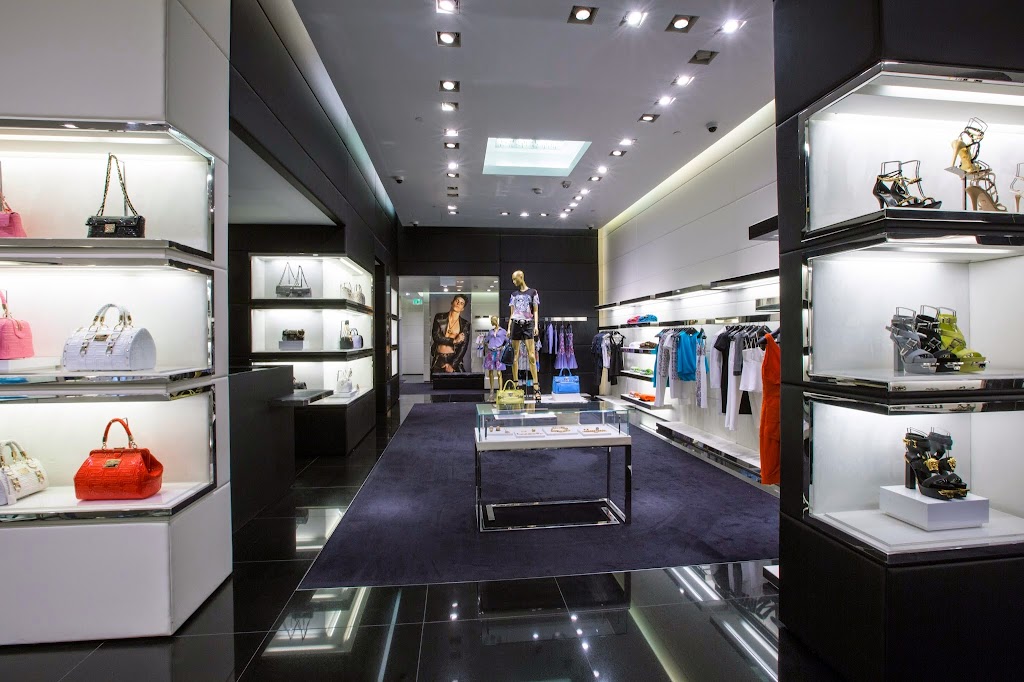 VERSACE | Forum Shops At Caesars Palace 3500 Las Vegas Blvd South Space B05, Las Vegas, NV 89109, USA | Phone: (702) 932-5757