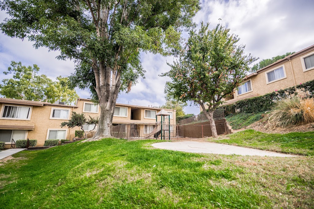 Las Colinas Apartments | 3250 Panorama Rd, Riverside, CA 92506, USA | Phone: (951) 684-4232