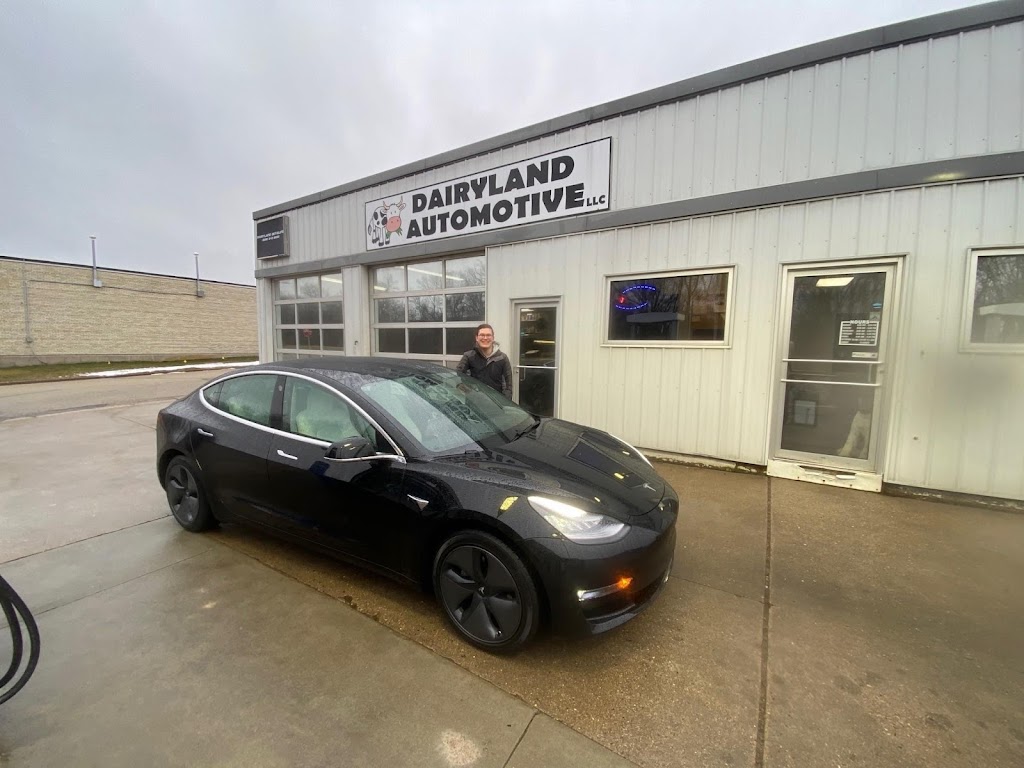 Dairyland Automotive LLC | 105 Water St, Prairie Du Sac, WI 53578, USA | Phone: (608) 643-5020