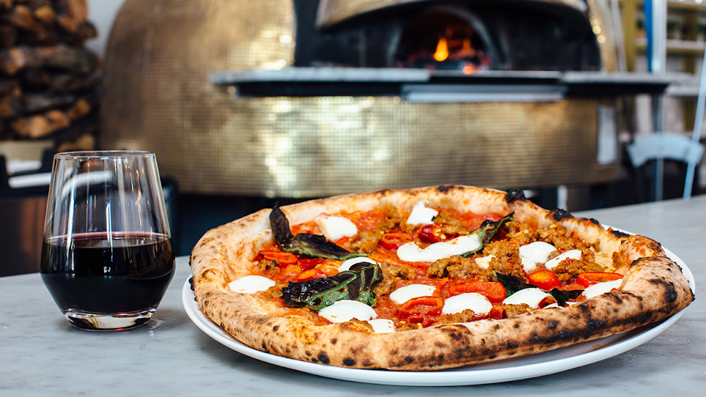 MidiCi The Neapolitan Pizza Company | 1310 Chisholm Trail Suite 800, Euless, TX 76039, USA | Phone: (682) 223-2340