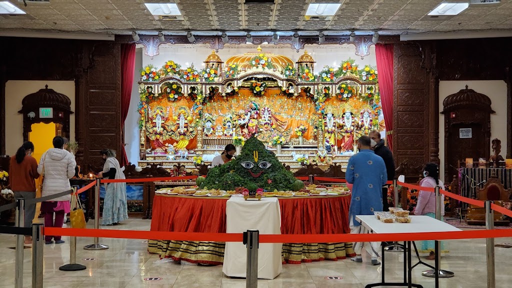 ISKCON Vedic Cultural Center | 1420 228th Ave SE, Sammamish, WA 98075, USA | Phone: (206) 979-8002