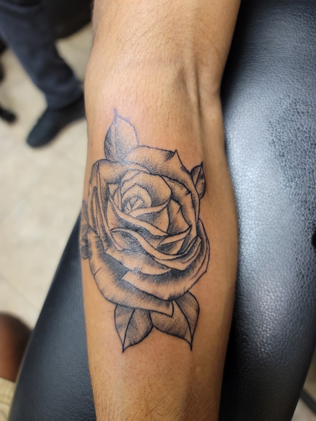 Rock N Roll Tattoo & Piercing | 3629 Capital Blvd #240, Raleigh, NC 27604, USA | Phone: (919) 872-2881