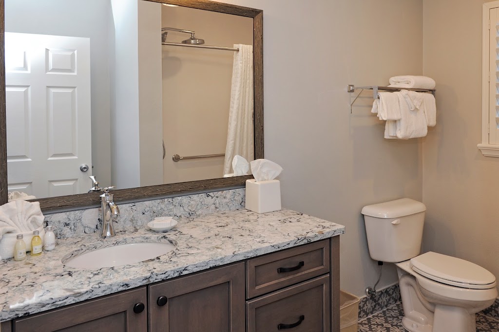 Alden Suites - A Beachfront Resort | 5900 Gulf Blvd, St Pete Beach, FL 33706, USA | Phone: (800) 237-2530