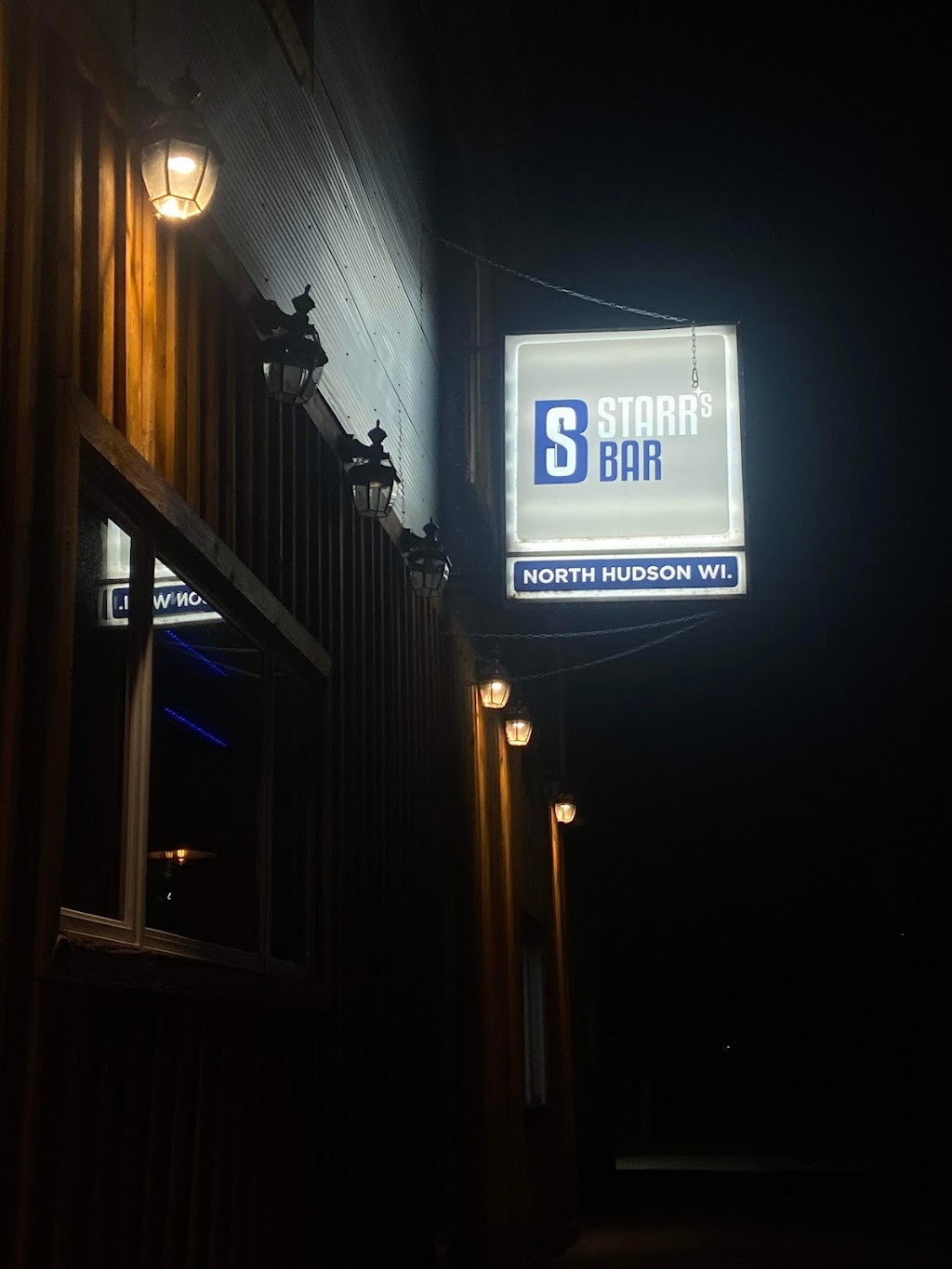 Starrs Bar | 315 Wisconsin St N, Hudson, WI 54016, USA | Phone: (715) 386-2109