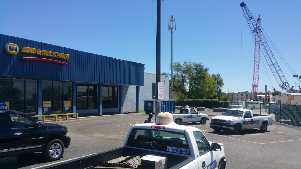 Rock Country MKE | 11400 W Silver Spring Rd, Milwaukee, WI 53225, USA | Phone: (414) 758-5101