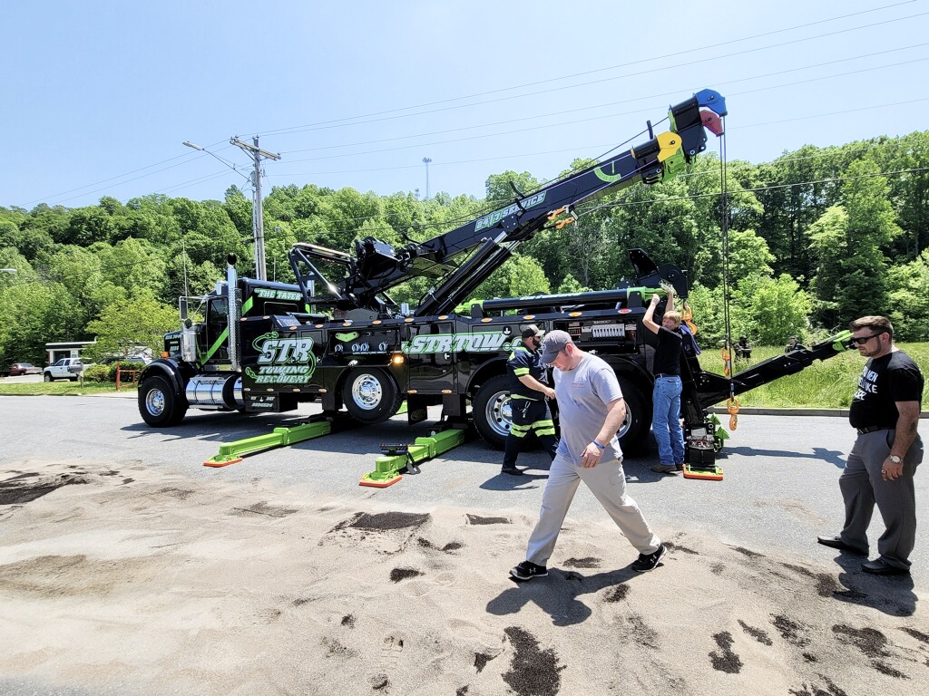 STR Towing & Recovery - Heavy Duty Towing Experts | 1401 TN-96, Fairview, TN 37062, USA | Phone: (615) 764-9327