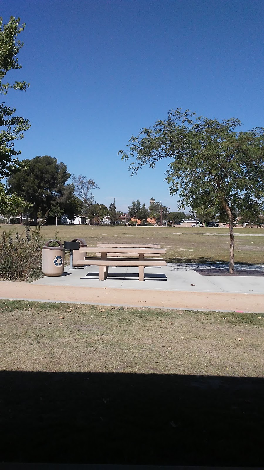 Haster Basin Recreational Park | 12952 Lampson Ave, Garden Grove, CA 92840, USA | Phone: (714) 973-6600