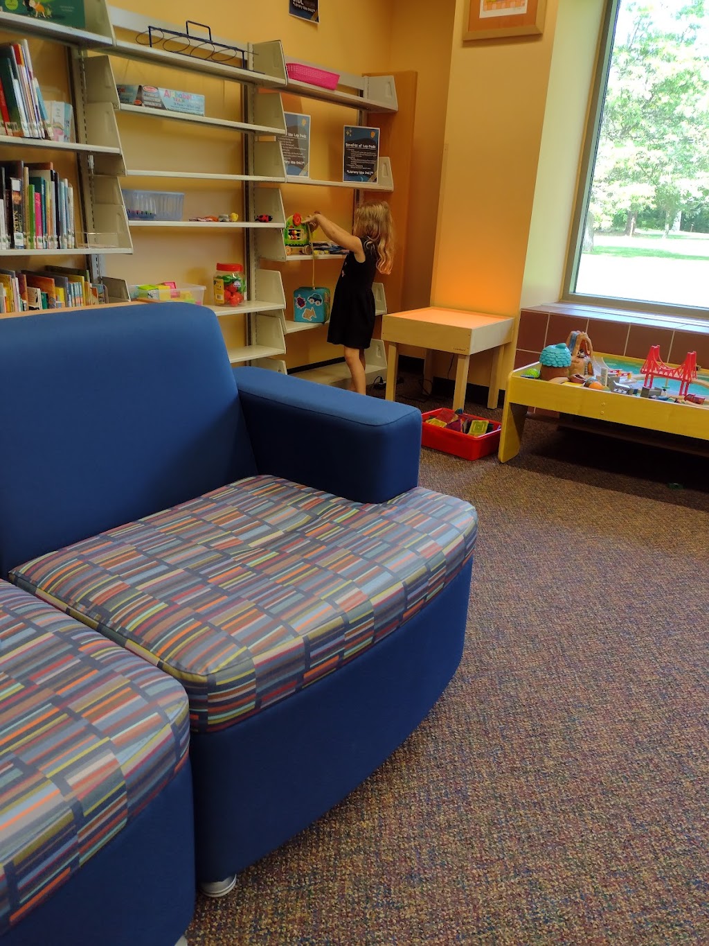 Clarkston Independence District Library | 6495 Clarkston Rd, City of the Village of Clarkston, MI 48346, USA | Phone: (248) 625-2212