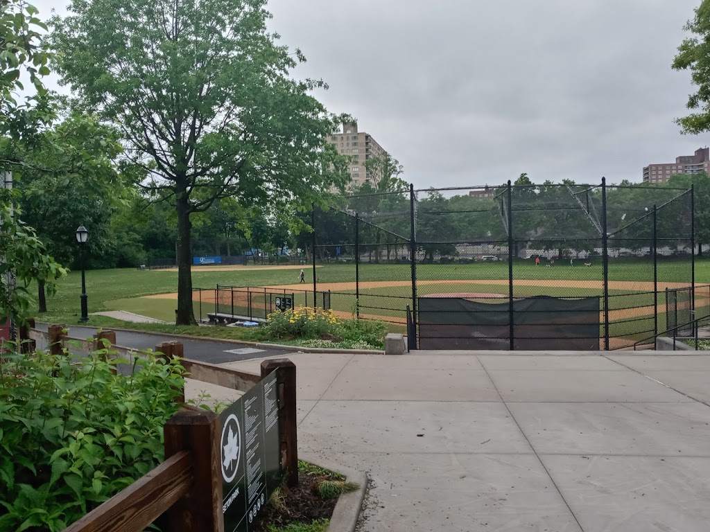 Riverdale Playground | 3671 Hudson Manor Terrace, Bronx, NY 10463, USA | Phone: (212) 639-9675