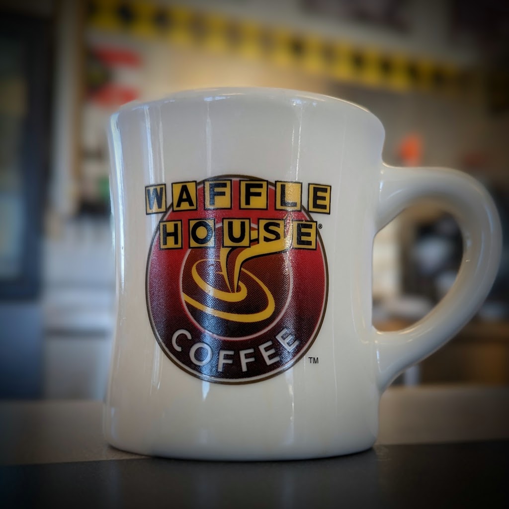 Waffle House | 819 S Cumberland St, Lebanon, TN 37087, USA | Phone: (615) 449-2459