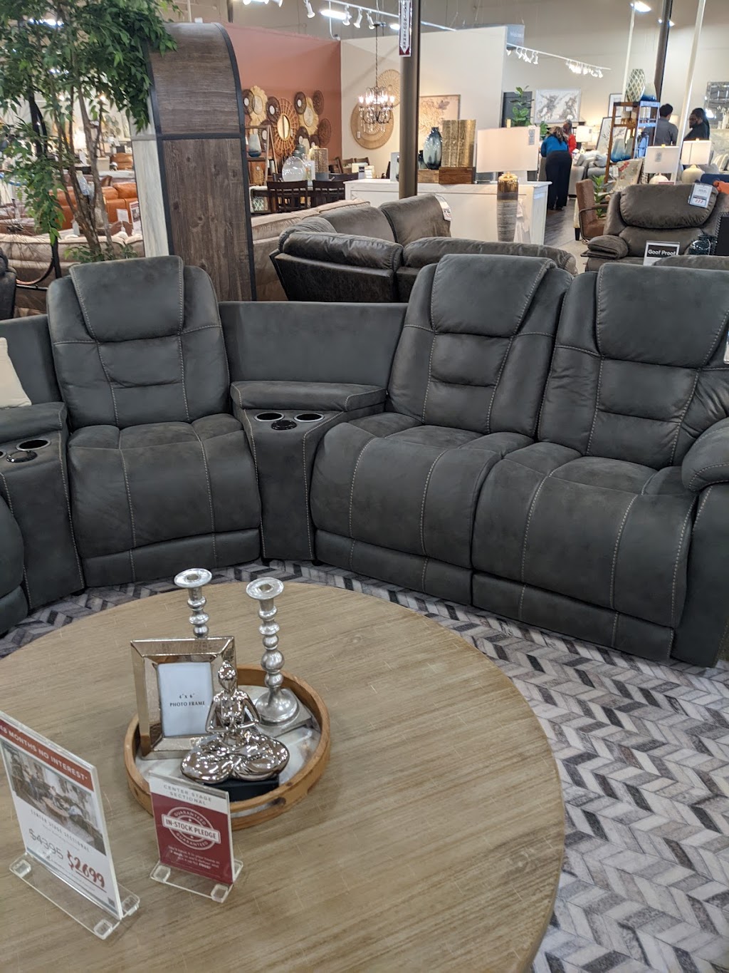 Home Zone Furniture | 3611 S Cooper St, Arlington, TX 76015, USA | Phone: (682) 238-1620