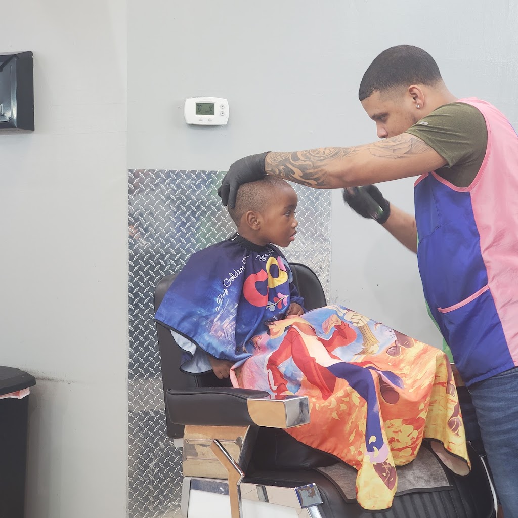 Supreme Cuttz | 3800 US Hwy 98 N #138, Lakeland, FL 33809, USA | Phone: (863) 816-6879