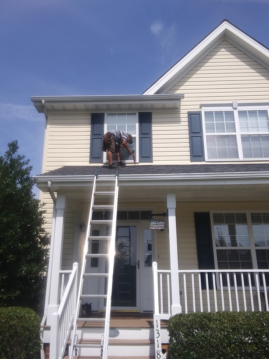 Atlantic Roofing Services, Inc | 3 Shuttle Ct a, Hampton, VA 23666, USA | Phone: (757) 659-0834