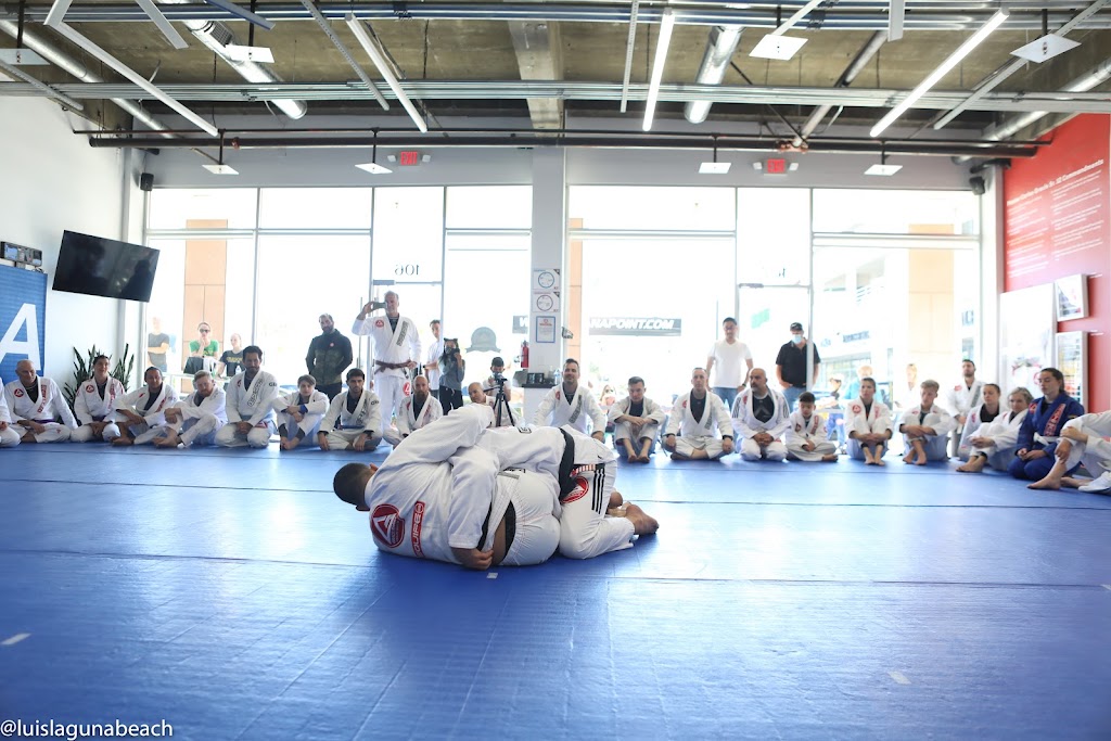 Gracie Barra Dana Point Martial Arts | 34085 CA-1 UNIT 106, Dana Point, CA 92629, USA | Phone: (949) 388-8886