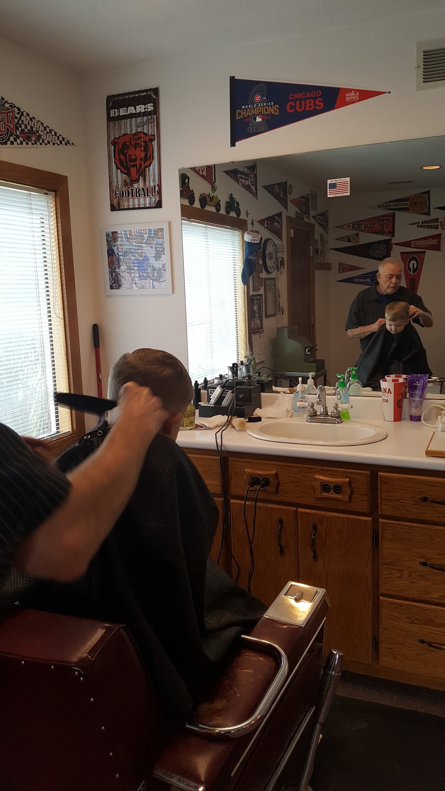 Carr Barber Shop | 10819 Illinois Rd, Fort Wayne, IN 46814, USA | Phone: (260) 625-6023