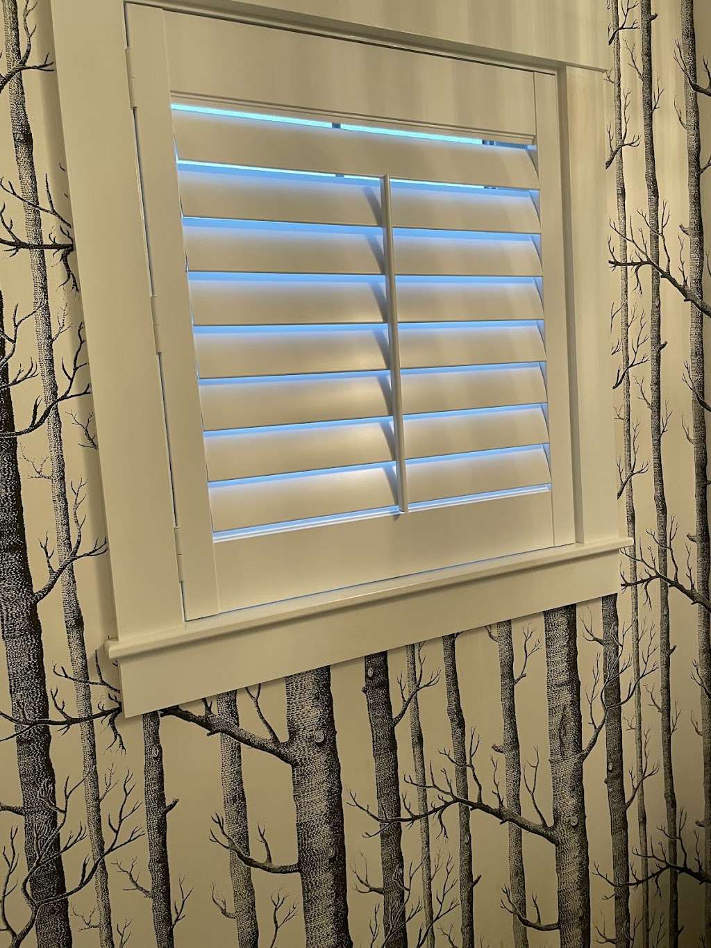 Custom Blind & Shade | 1b Wall St suite 102, Windham, NH 03087, USA | Phone: (603) 216-5055