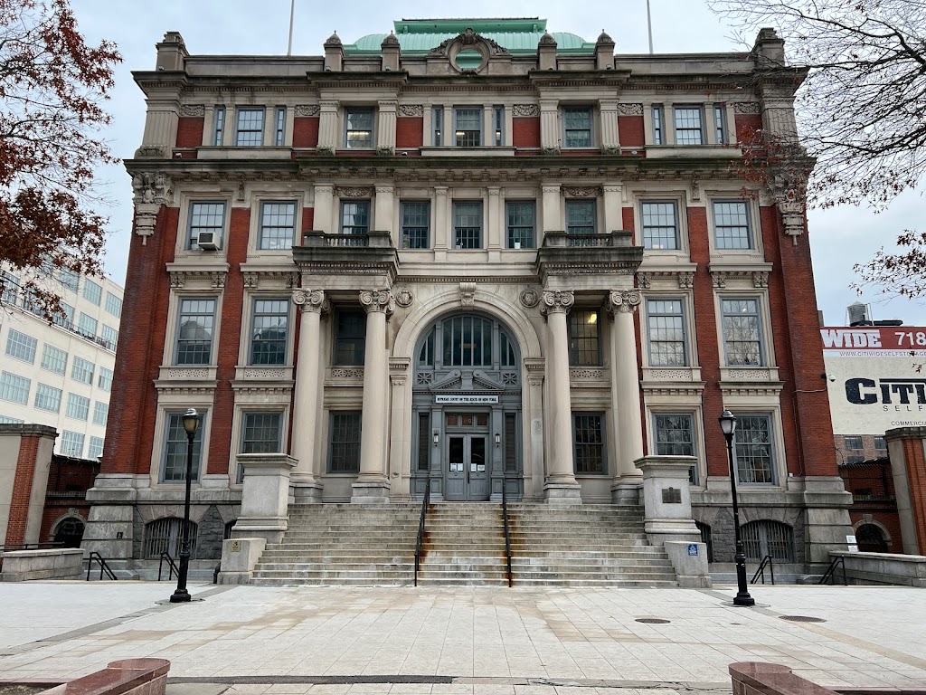 Long Island City Courthouse | 2510 Ct Square W, Queens, NY 11101, USA | Phone: (718) 520-3909