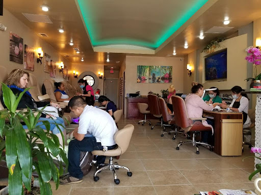 Bella Nails & Spa Red Oak | 237 East Ovilla Road, Red Oak, TX 75154, USA | Phone: (469) 820-9045