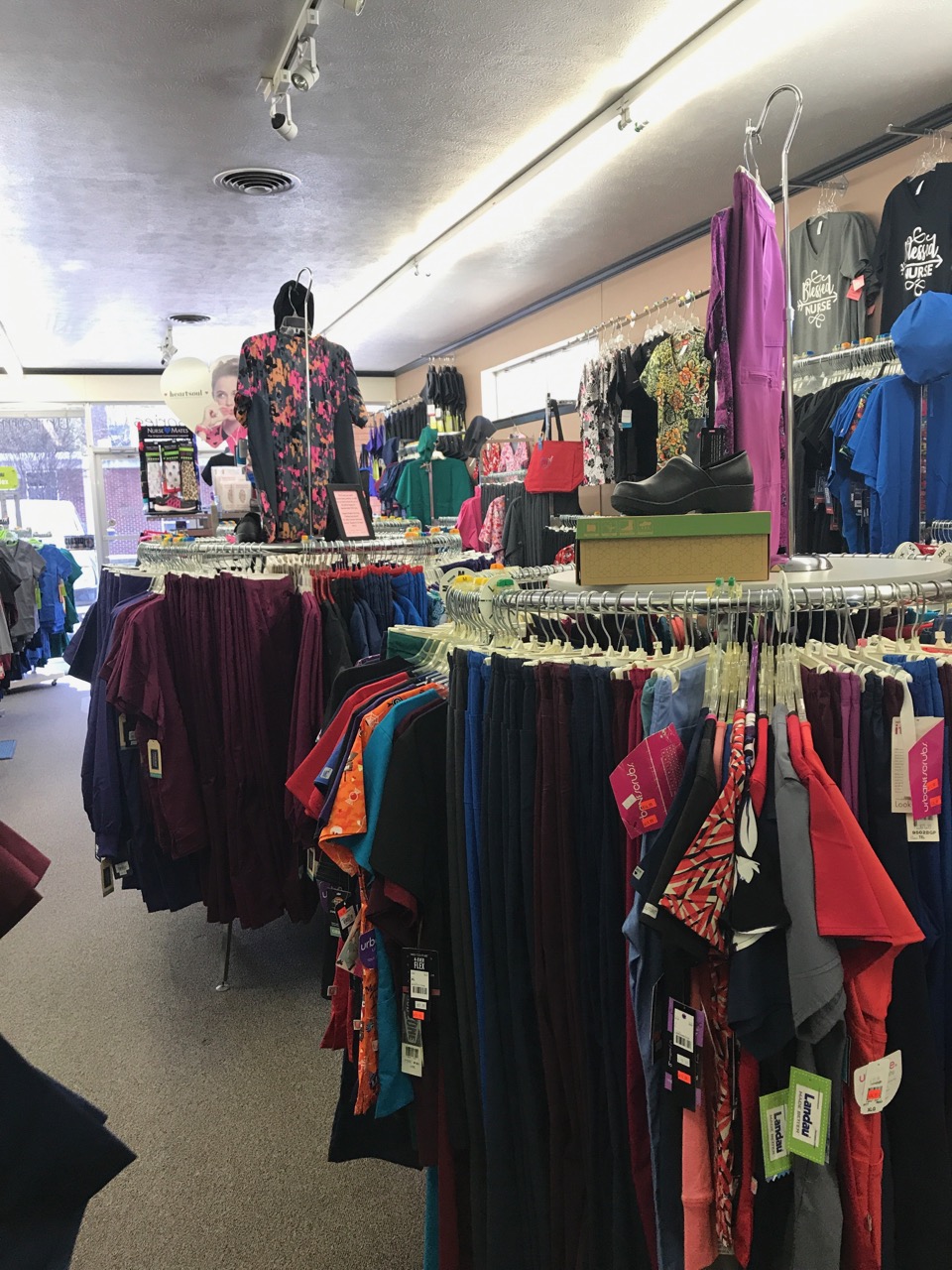 Dorothys Uniforms | 1408 W Jefferson St STE A, Waxahachie, TX 75165, USA | Phone: (972) 923-2606