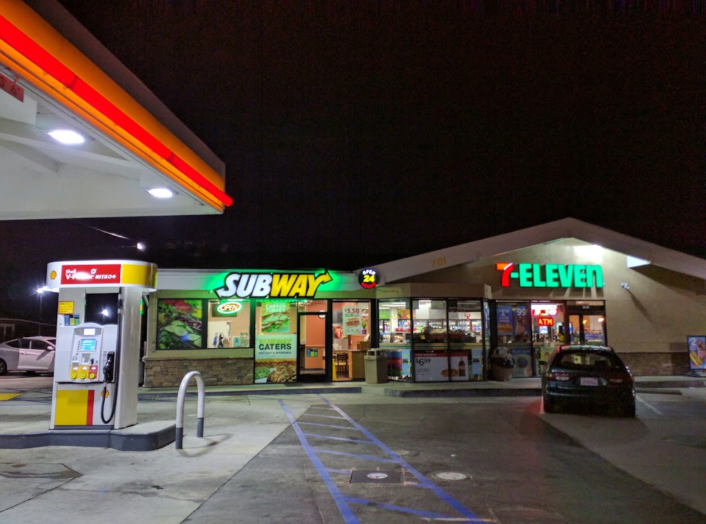 7-Eleven | 701 W Torrance Blvd, Torrance, CA 90502, USA | Phone: (310) 327-0578