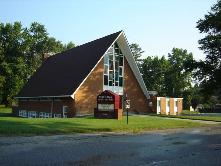 Woodlawn Baptist Church | 3120 Woodlawn Ave, Colonial Heights, VA 23834, USA | Phone: (804) 526-2179