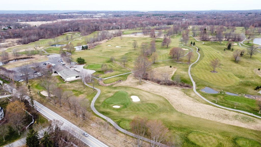 Ellsworth Meadows Golf Club | 1101 Barlow Rd, Hudson, OH 44236, USA | Phone: (330) 655-2267
