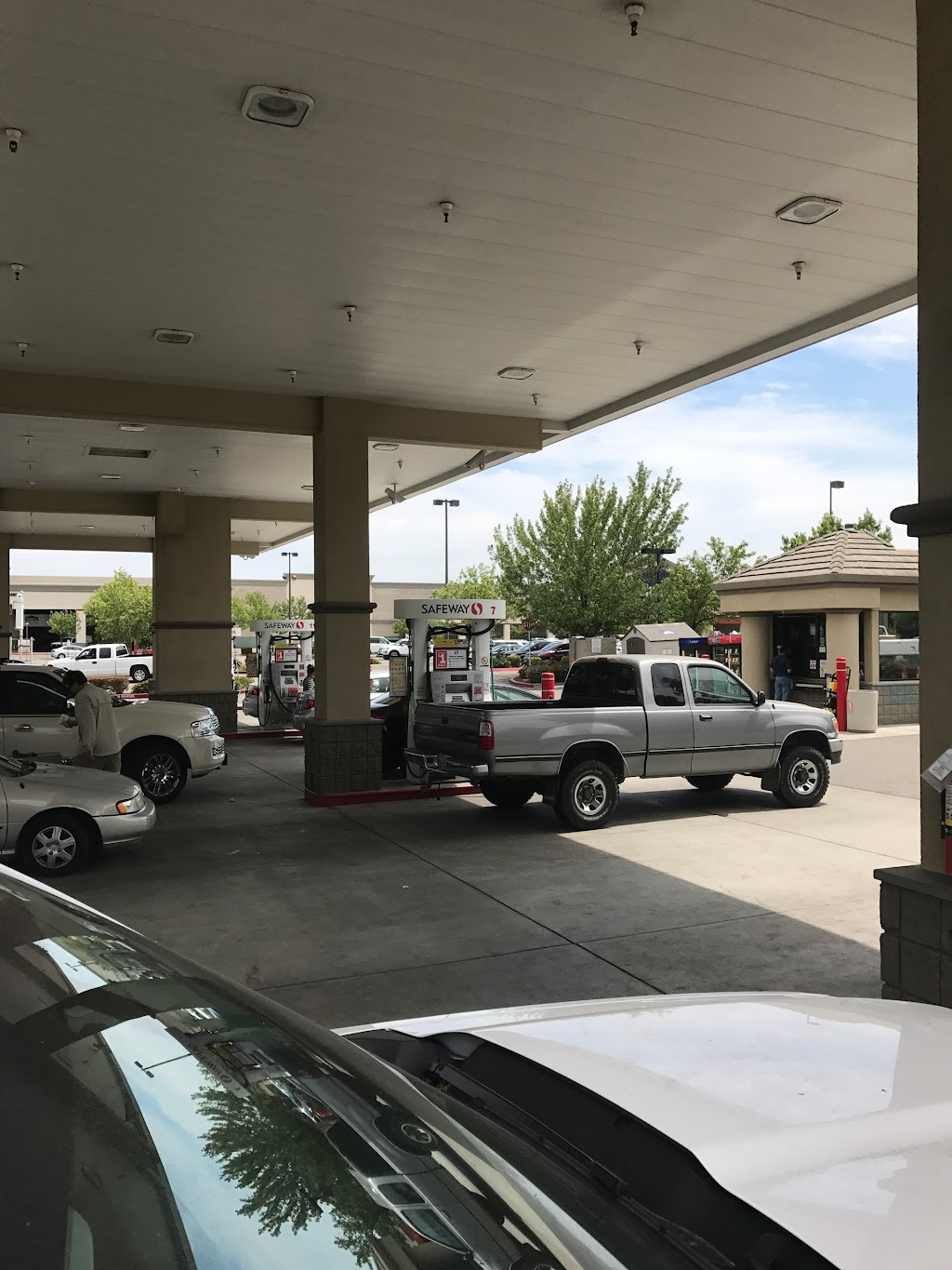 Safeway Fuel Station | 4273 First St, Livermore, CA 94551, USA | Phone: (925) 455-2520