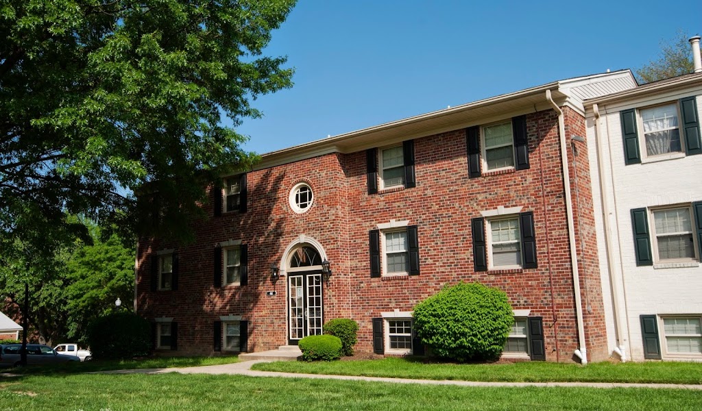 Courthouse Square Apartments | 1112 Ivywood Ln, Towson, MD 21286 | Phone: (410) 828-4400