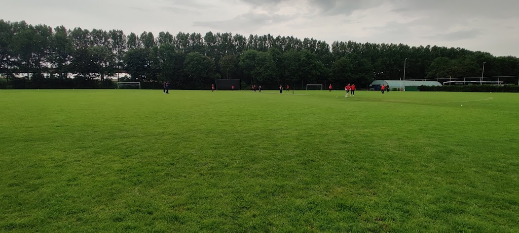 VVV Cricket Club | Sportpark Oostzanerwerf 1, 1035 EW Amsterdam, Netherlands | Phone: 020 631 1476