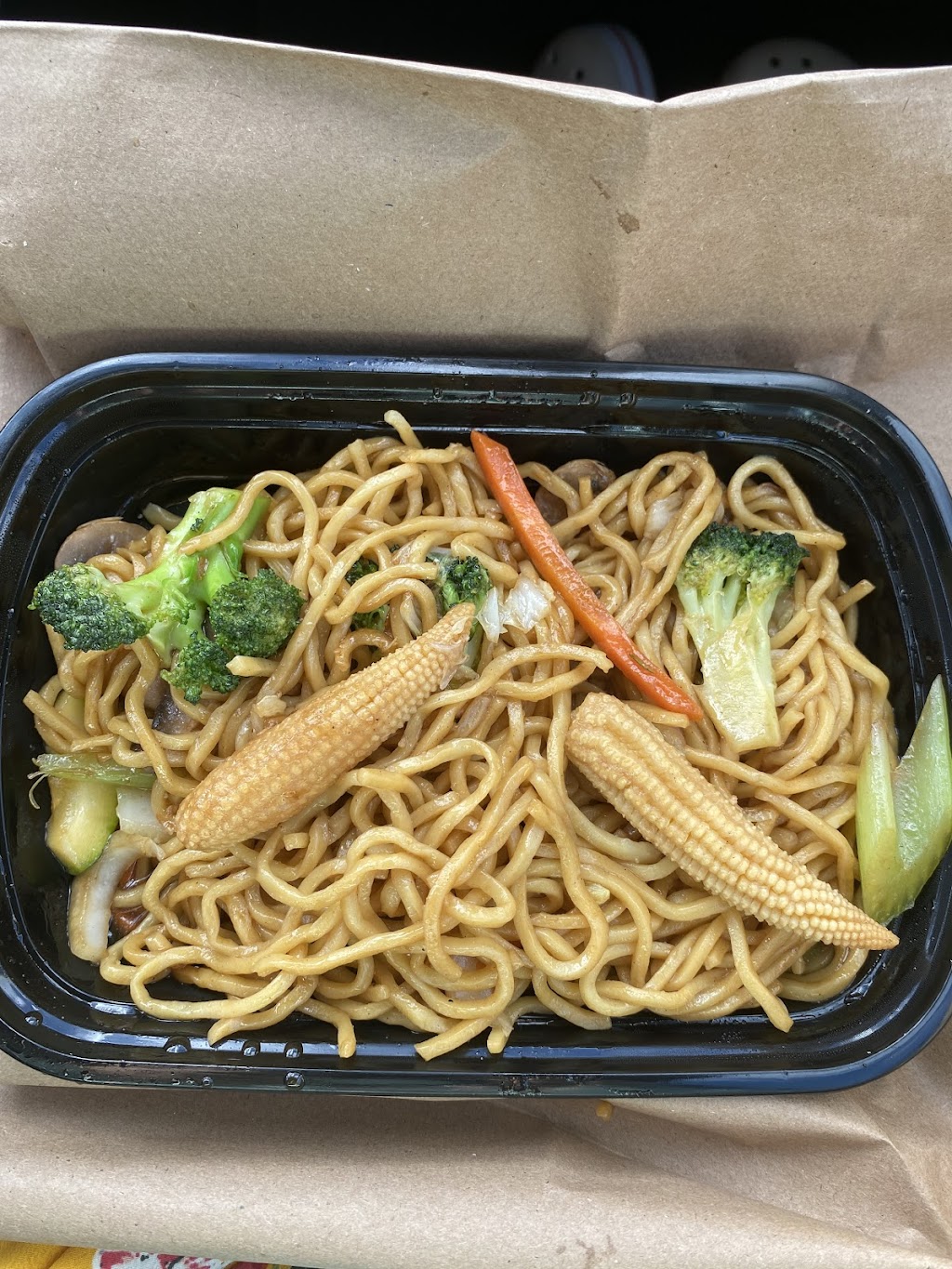 Happy Wok | 25 NJ-31, Pennington, NJ 08534 | Phone: (609) 737-1190