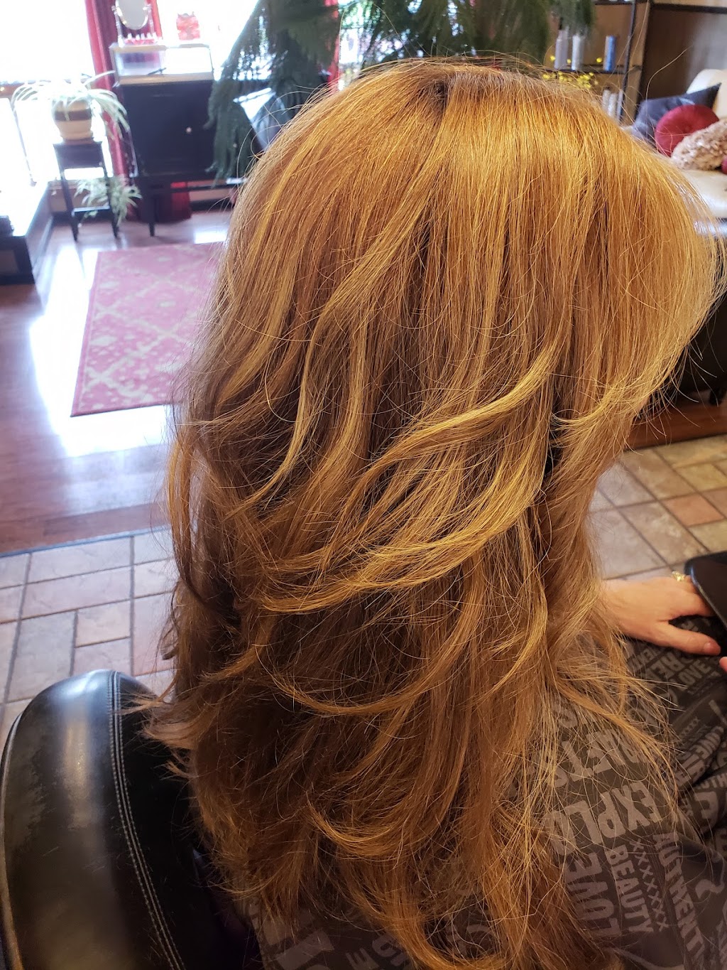 Scissors II | 15 S Wilcox St, Castle Rock, CO 80104, USA | Phone: (303) 688-5975