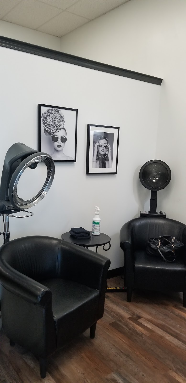 Salon 152 | 9328 N Oak Trafficway, Kansas City, MO 64155, USA | Phone: (816) 285-9897