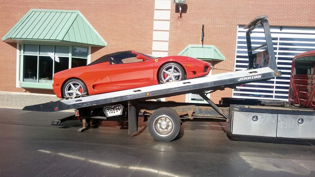 Memphis tires & towing services | 645 Harrell St, Memphis, TN 38112, USA | Phone: (901) 235-2271