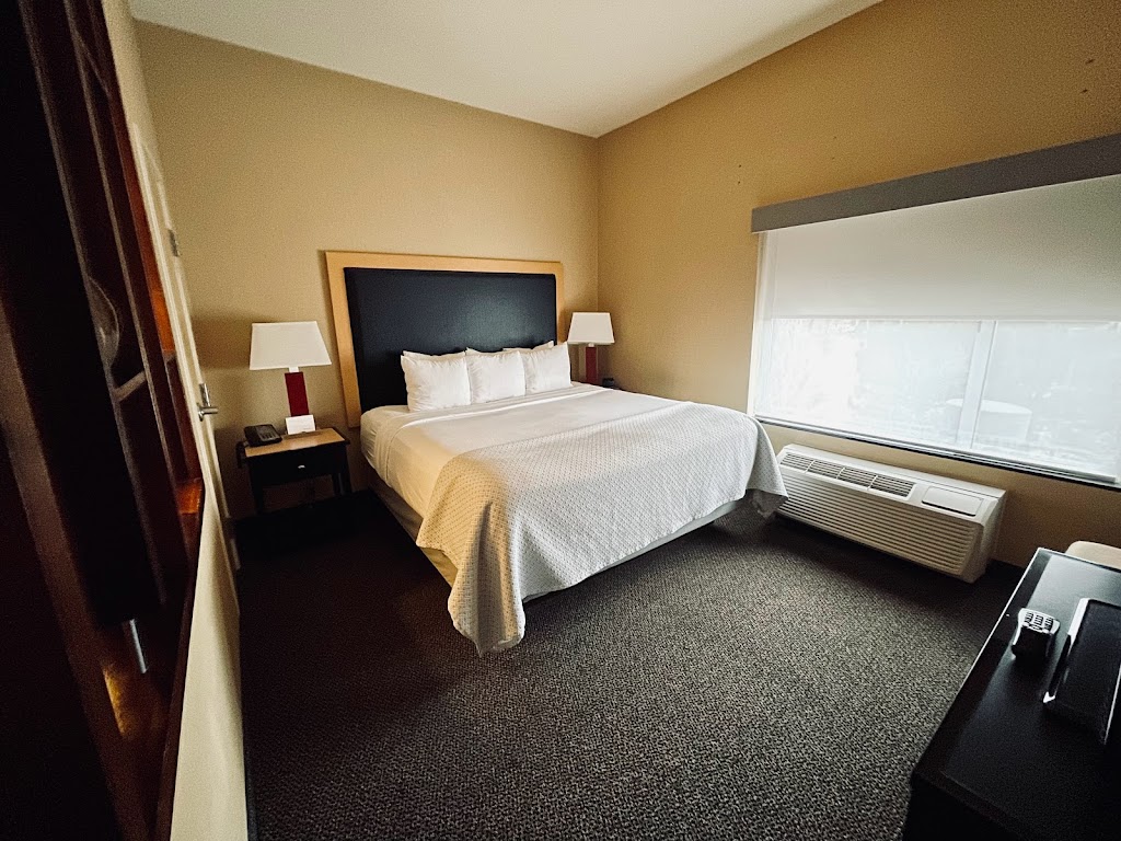 Cambria Hotel Denver International Airport | 16001 E 40th Cir, Aurora, CO 80011, USA | Phone: (303) 576-9600