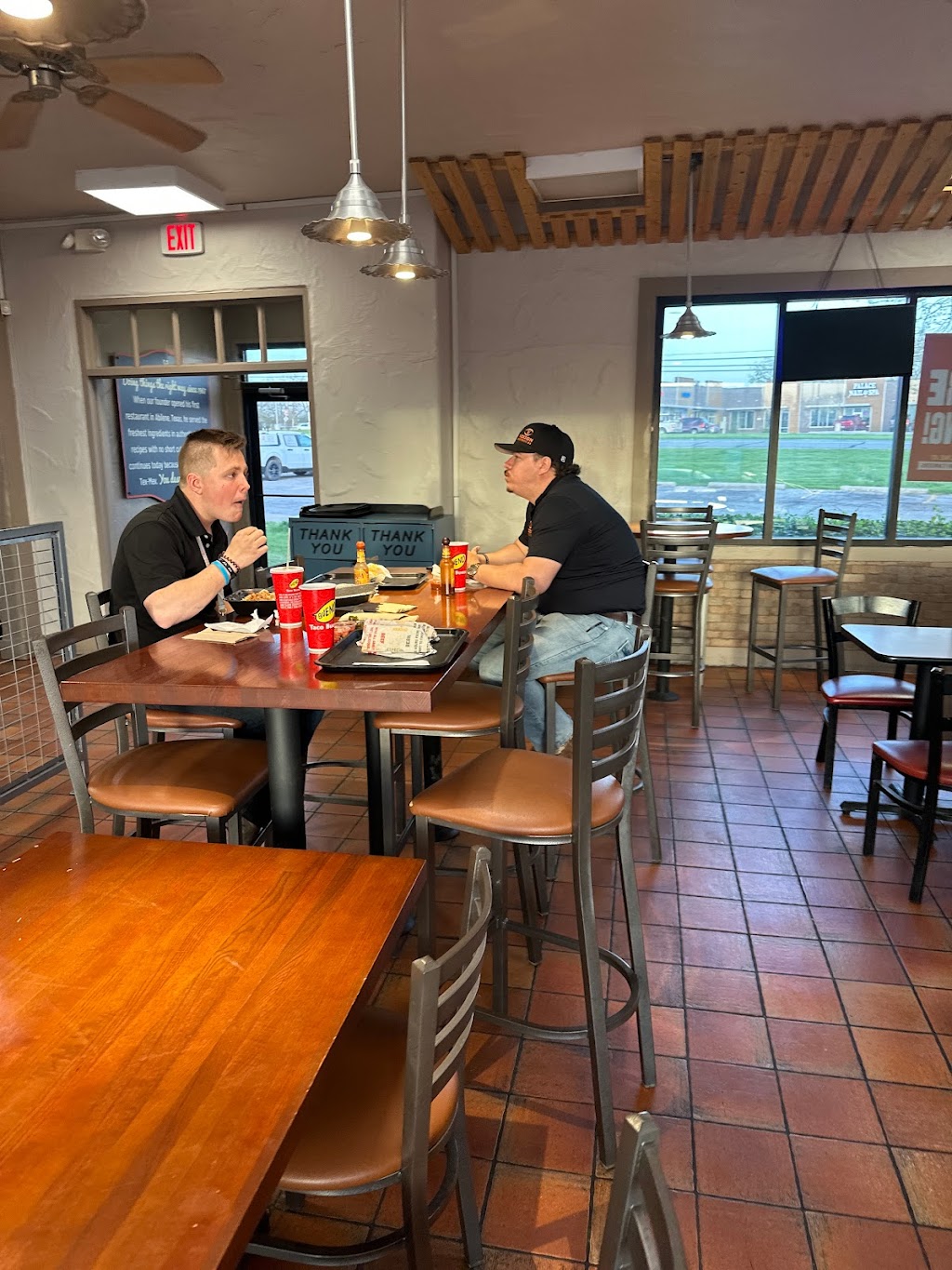 Taco Bueno | 2204 Texoma Pkwy, Sherman, TX 75090, USA | Phone: (903) 401-8896