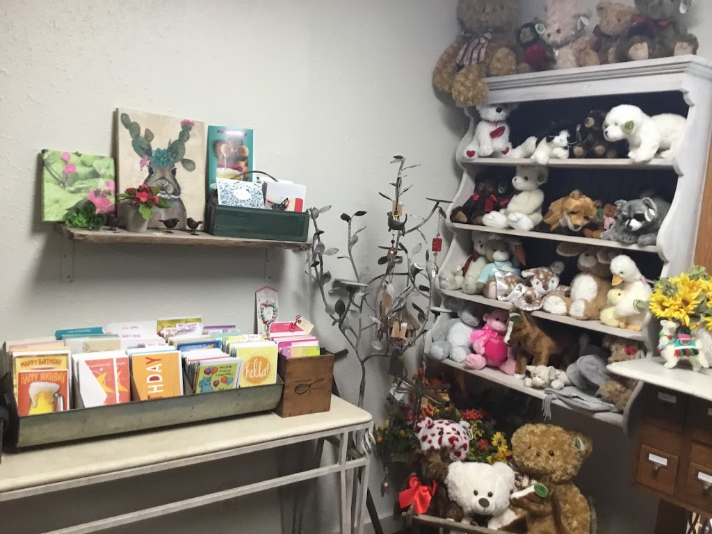 Plantiques Floral | 26121 Levi Ln, San Antonio, TX 78260, USA | Phone: (210) 284-0288 Plantiques Floral | 26121 Levi Ln, San Antonio, TX 78260, USA | Phone: (210) 284-0288