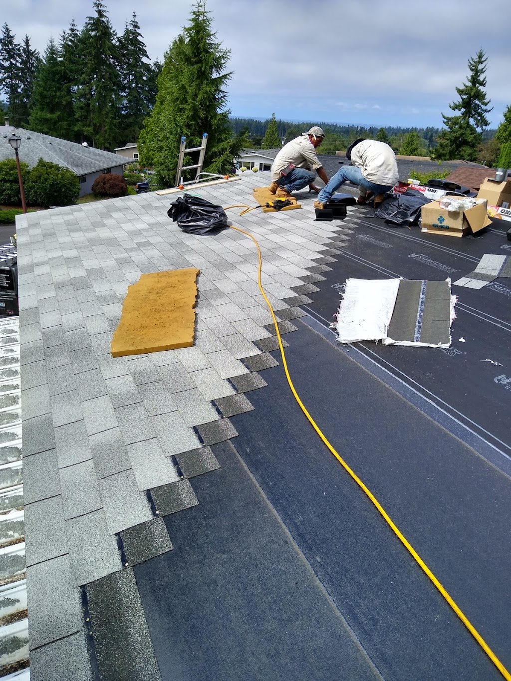 All Access Roofing & Gutters - roofing contractor  | Photo 4 of 10 | Address: 1626 175th Pl SE, Bothell, WA 98012, USA | Phone: (206) 775-0246