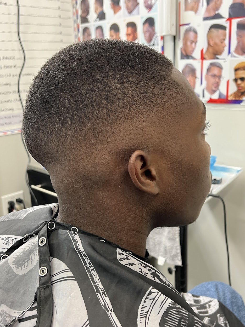 Troys Barbershop LLC | 12950 U.S Hwy 301 Suite 150, Riverview, FL 33579, USA | Phone: (813) 547-6460