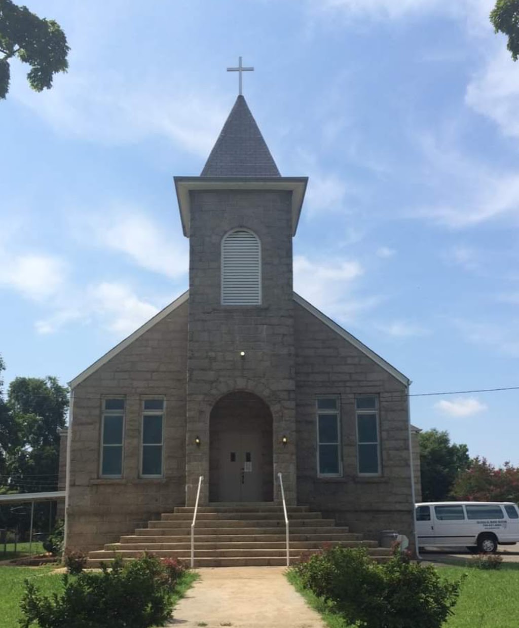 Iglesia El Buen Pastor A.D. | 2728 Cottage St, Salisbury, NC 28147, USA | Phone: (704) 212-8871