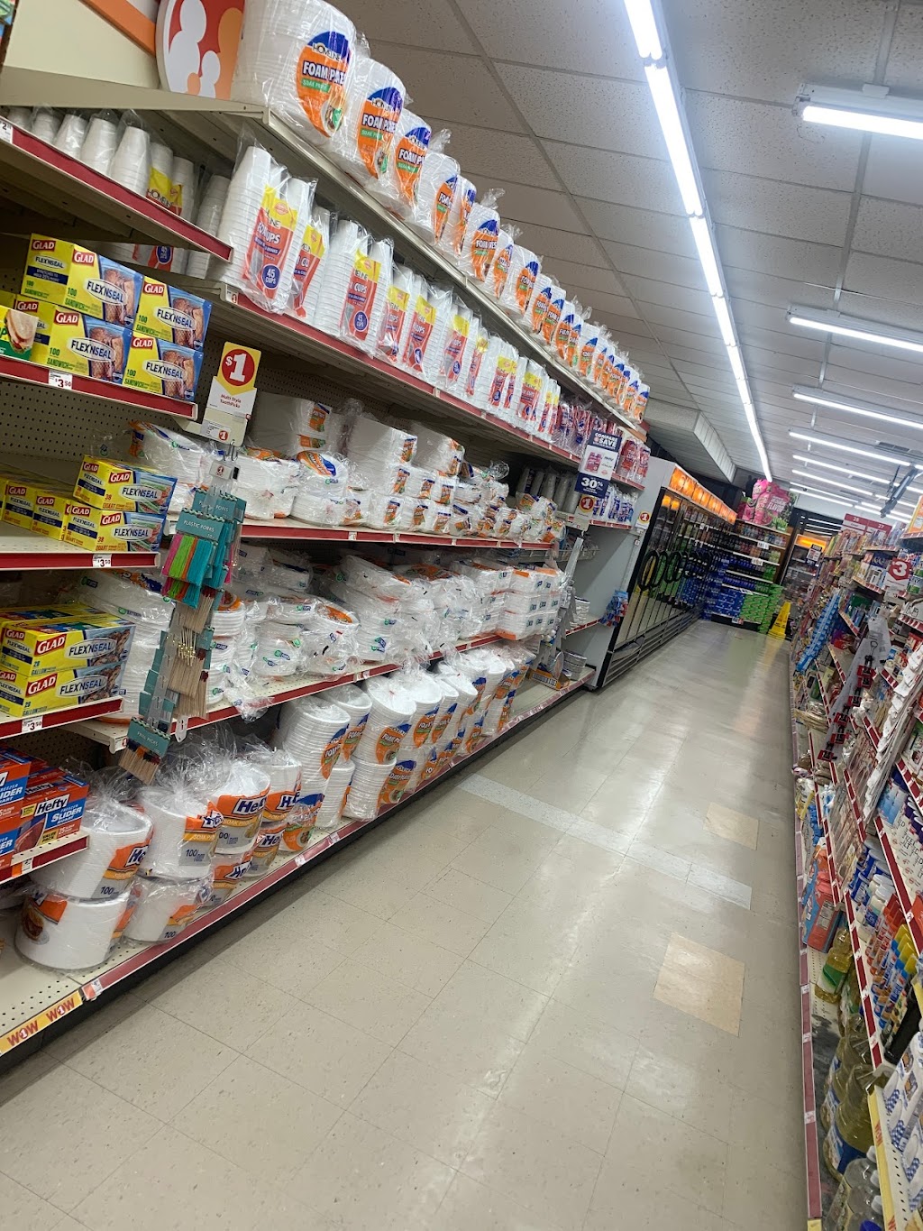 Family Dollar | 1220 Baldwin Ave, Pontiac, MI 48340, USA | Phone: (248) 294-5860