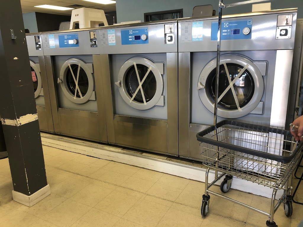 Laundrys Laundry | 1742 W 92nd Ave, Federal Heights, CO 80260, USA | Phone: (720) 708-2992