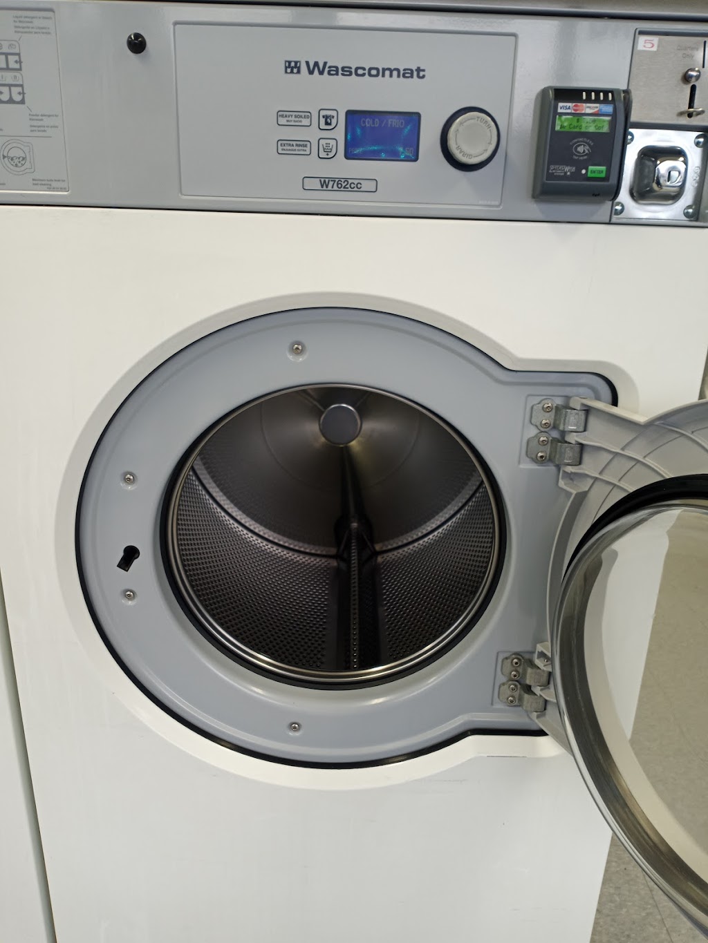 Sea Tacs Best Laundromat | 17730 Ambaum Blvd S, Seattle, WA 98148 | Phone: (206) 243-4556