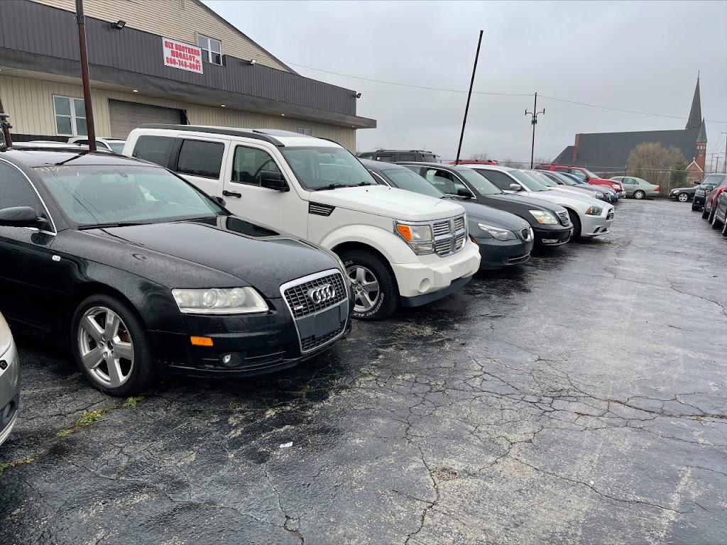SIX BROTHERS MEGA LOT | 935 Oak St, Youngstown, OH 44506, USA | Phone: (330) 743-3007