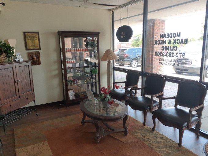 Modern Back and Neck Clinic | 4041 W Wheatland Rd #120, Dallas, TX 75237, USA | Phone: (972) 283-3300