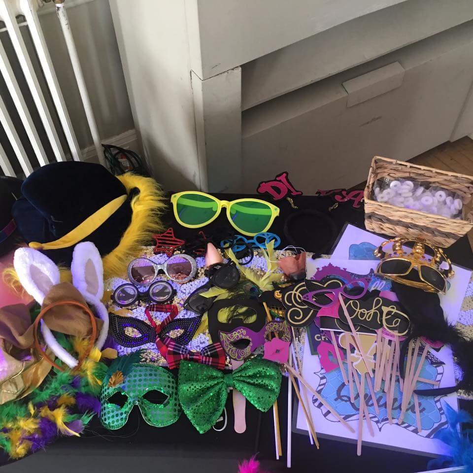 Action Photo Booths | 232 Voorhees Rd, Amsterdam, NY 12010, USA | Phone: (518) 848-5004