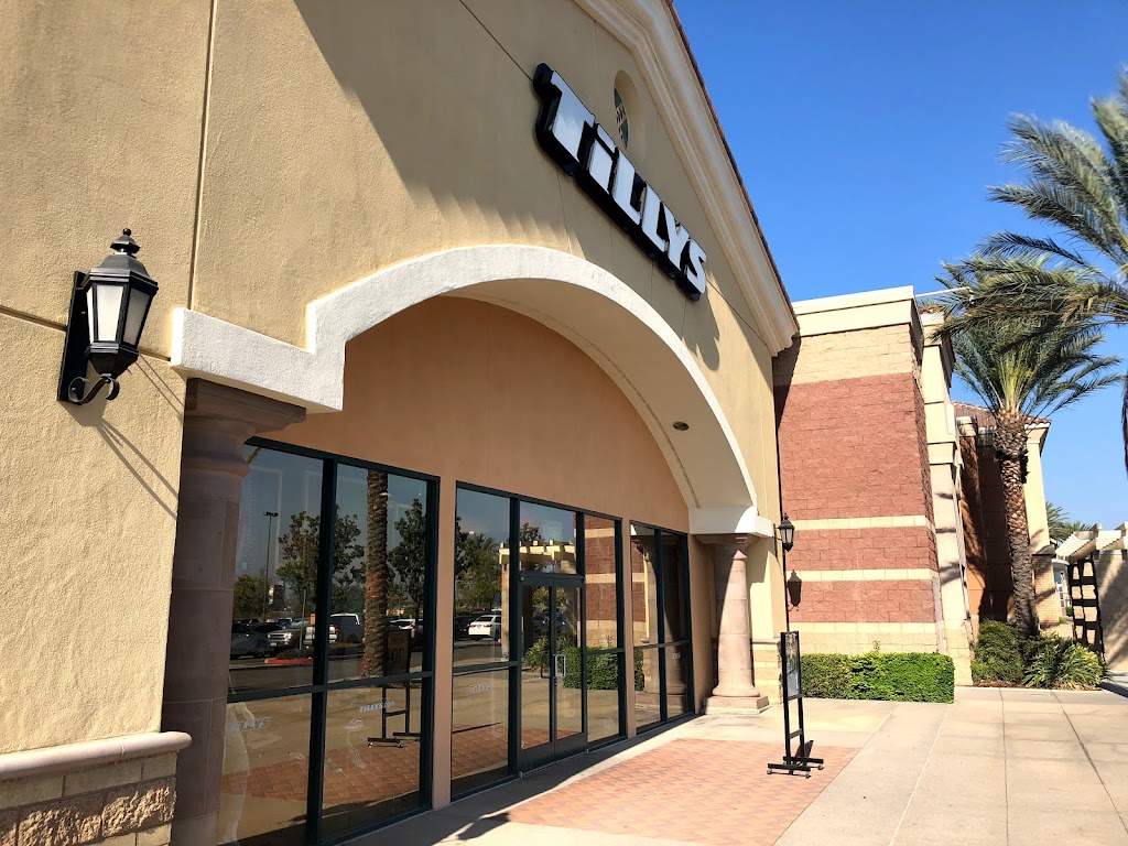 Tillys | 12327 Limonite Ave, Mira Loma, CA 91752, USA | Phone: (951) 360-1240